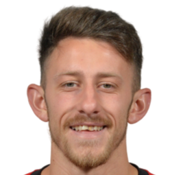 https://img.lingpool.com/img/football/player/ce7f237112a4c2665ce21bc7d127feed.png